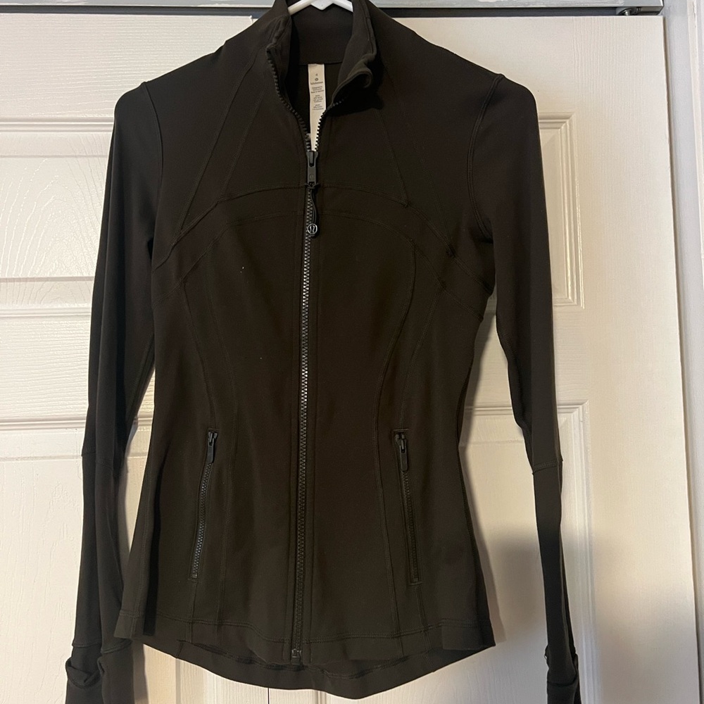 Women's dark olive lululemon Jacket